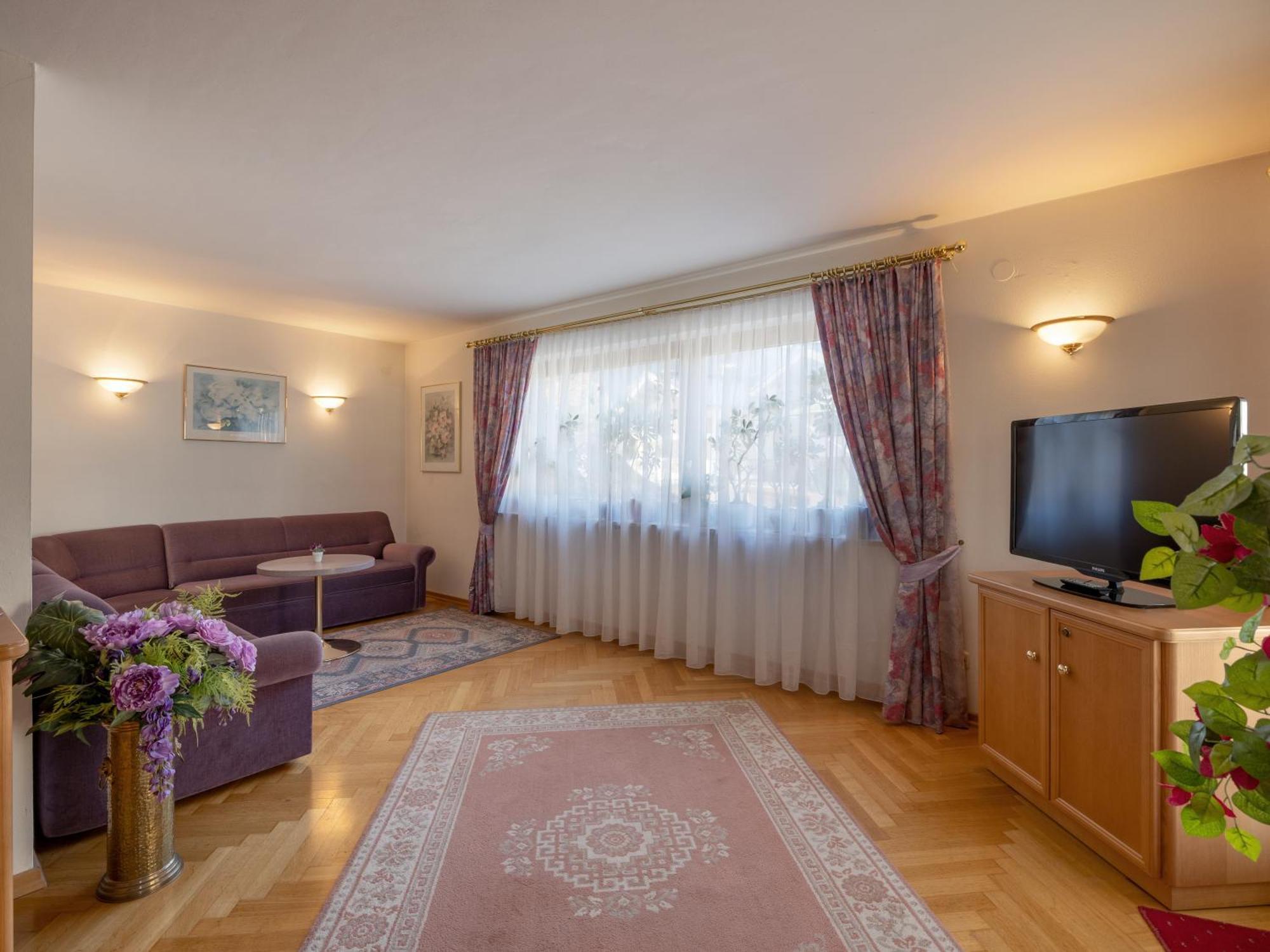 Chalet - Appartements Julitta Mayrhofen Ngoại thất bức ảnh